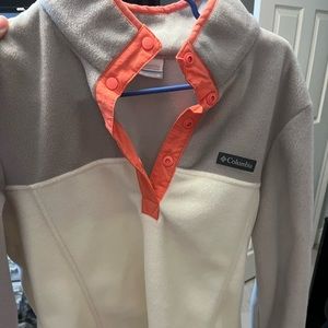 Columbia pullover